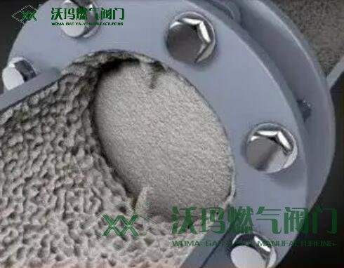 雜物沉積在閥門底處